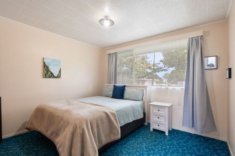 Photo of property in 24a Riverbank Street, Ebdentown, Upper Hutt, 5018