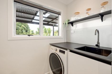 Photo of property in 18 Amanda Avenue, Dinsdale, Hamilton, 3204