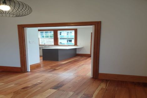 Photo of property in 10 Stoke Street, Newtown, Wellington, 6021