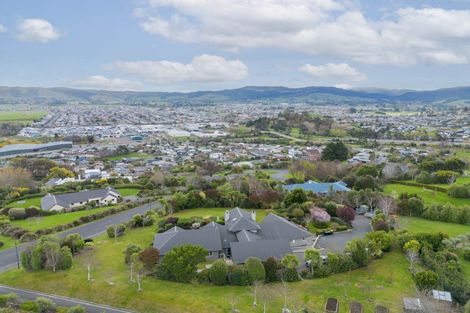 Photo of property in 3 Fairmile Drive, Kinmont Park, Mosgiel, 9024