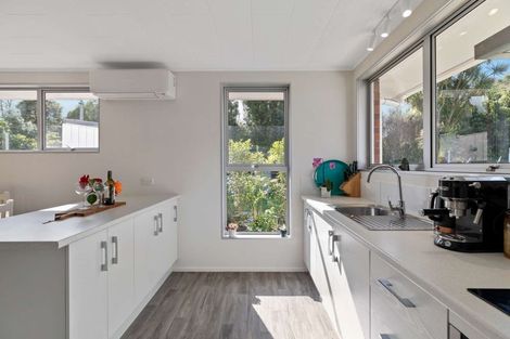 Photo of property in 2/9 Riverlea Road, Whenuapai, Auckland, 0618