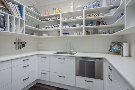 Photo of property in 56 Grace James Road, Pukekohe, 2120