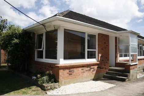 Photo of property in 1/87 Lake Road, Belmont, Auckland, 0622