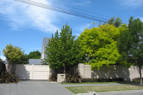 Photo of property in 16 Poynder Avenue, Merivale, Christchurch, 8014