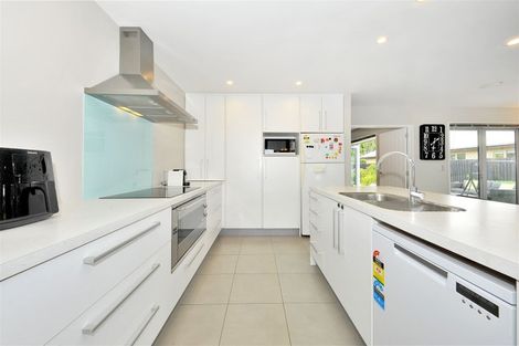 Photo of property in 18 Heathridge Place, Lincoln, 7608