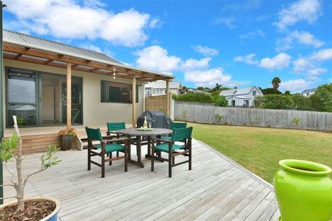 Photo of property in 4 Langton Road, Stanmore Bay, Whangaparaoa, 0932