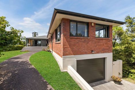 Photo of property in 116 Wood Bay Road, Titirangi, Auckland, 0604