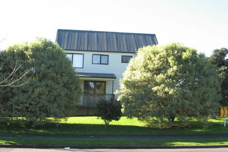 Photo of property in 32 Muirfield Street, Wattle Downs, Auckland, 2103