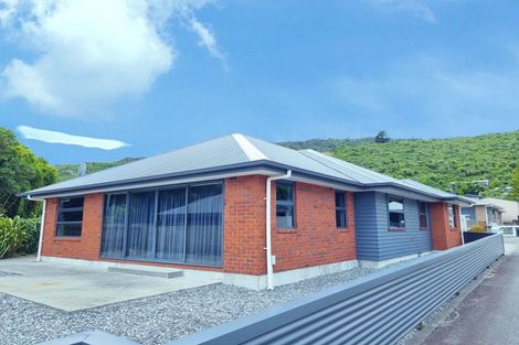 Photo of property in 2 L A Place, Greymouth, 7805