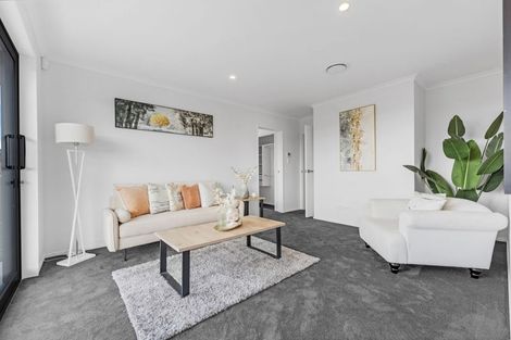 Photo of property in 2 Dolcetto Place, Pokeno, 2402