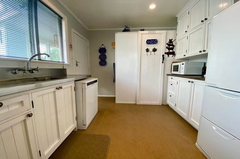 Photo of property in 1020 Tremaine Avenue, Roslyn, Palmerston North, 4414