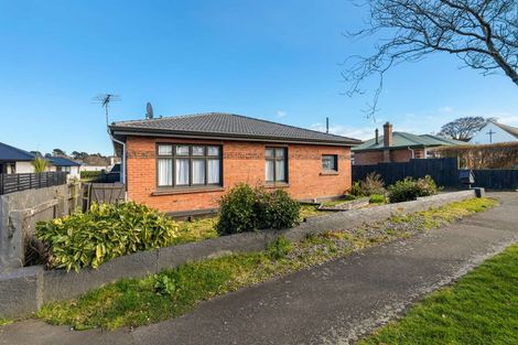 Photo of property in 72 Antrim Street, Windsor, Invercargill, 9810
