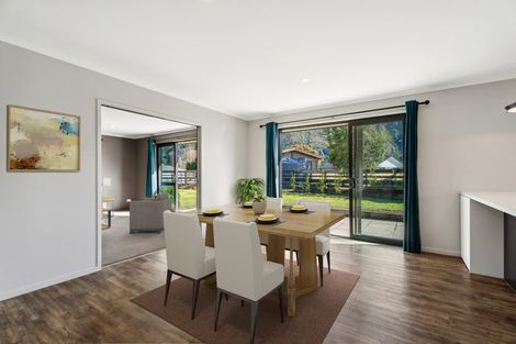 Photo of property in 10 Lakefield Close, Kingston, Athol, 9793