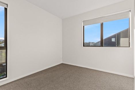 Photo of property in 4/60 Selo Street, Glen Eden, Auckland, 0602