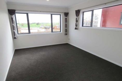 Photo of property in 17 Rebekah Crescent, Flagstaff, Hamilton, 3210