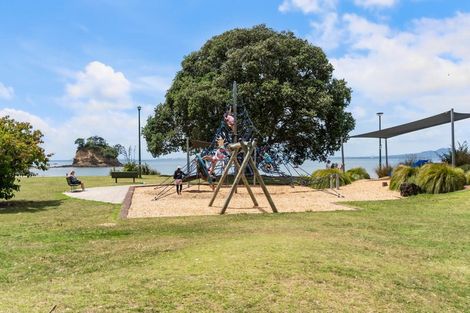 Photo of property in 2/29 Sealy Road, Torbay, Auckland, 0630