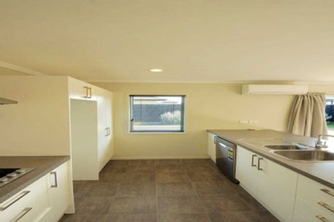 Photo of property in 5 Burford Way, Rolleston, 7615