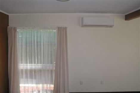 Photo of property in 2/78 Kitchener Road, Milford, Auckland, 0620