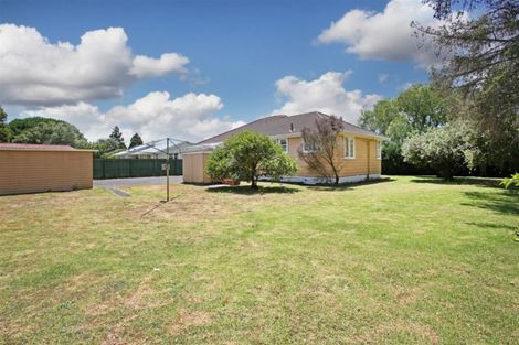Photo of property in 11 Hunua Road, Papakura, 2110
