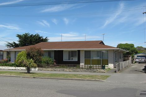 Photo of property in 1/136 Pine Avenue, South New Brighton, Christchurch, 8062
