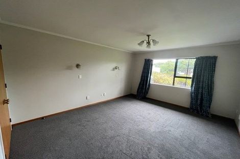 Photo of property in 15 Vincent Street, Waterloo, Lower Hutt, 5011