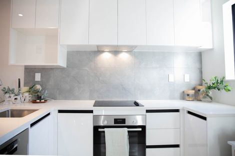 Photo of property in 71 Tahuhu Road, Mount Wellington, Auckland, 1062