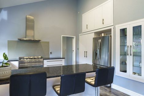 Photo of property in 3 Sealy Road, Bluff Hill, Napier, 4110