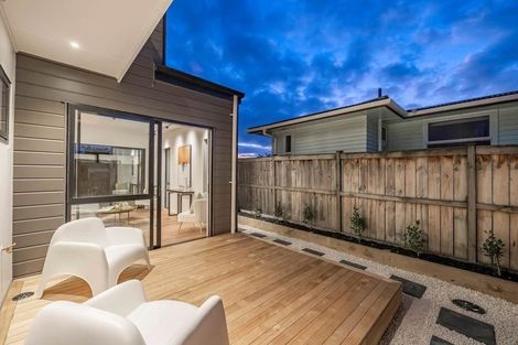 Photo of property in 14c Fortyfoot Lane, Sunnyhills, Auckland, 2010