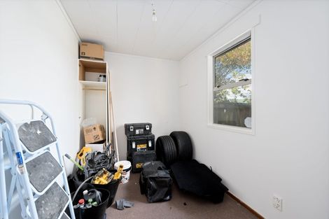 Photo of property in 1/60a View Road, Henderson, Auckland, 0612