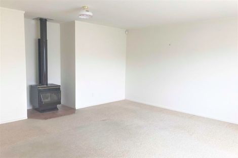 Photo of property in 22 Hadleigh Court, Paraparaumu, 5032