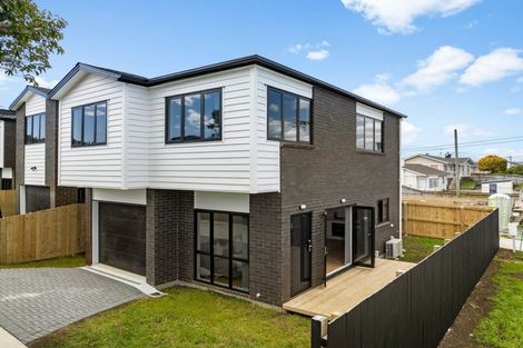 Photo of property in 30a Ferguson Street, Manurewa East, Auckland, 2102