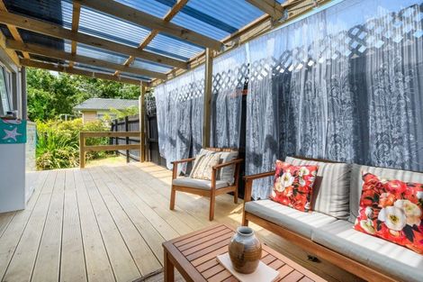 Photo of property in 5/92 Titirangi Road, New Lynn, Auckland, 0600