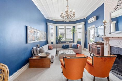 Photo of property in 98 Hatea Drive, Regent, Whangarei, 0112