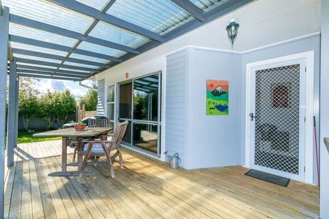 Photo of property in 6 Rhonda Avenue, Deanwell, Hamilton, 3206