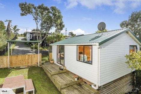 Photo of property in 42a Matipo Road, Mairangi Bay, Auckland, 0630
