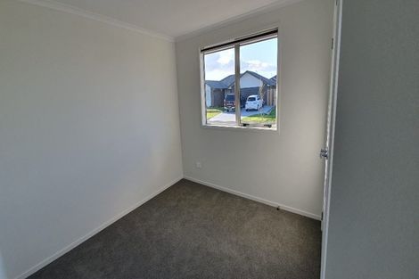 Photo of property in 6 Hills View Drive, Papamoa, 3118