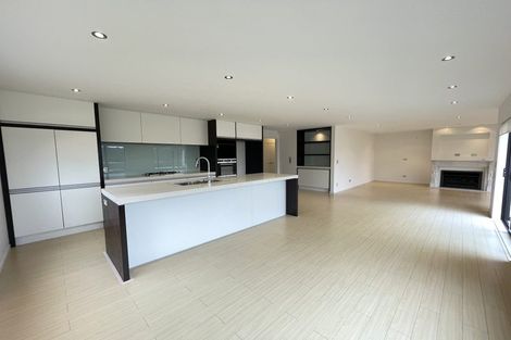 Photo of property in 114 Kittiwake Drive, Schnapper Rock, Auckland, 0632