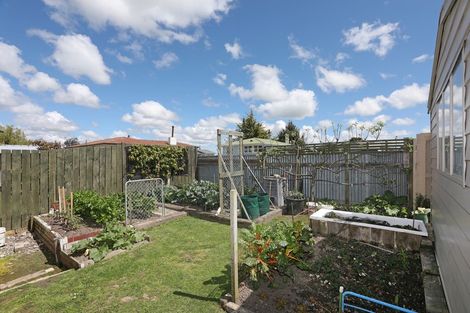 Photo of property in 14 Fergusson Street, Marton, 4710