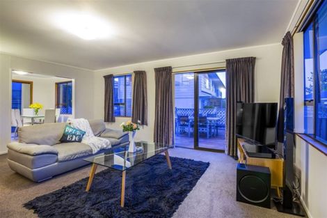 Photo of property in 7 Beauly Grove, Papakowhai, Porirua, 5024