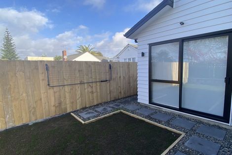 Photo of property in 1552c Dominion Extension, Mount Roskill, Auckland, 1041