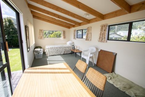 Photo of property in 8 Seaview Avenue, Te Puru, Thames, 3575