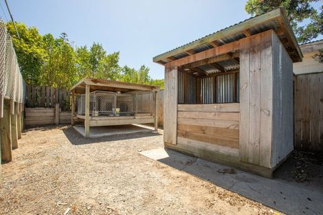 Photo of property in 35 Gawler Street, Te Horo Beach, Otaki, 5581