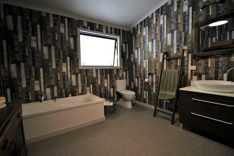 Photo of property in 6 Marshall Road, Earnscleugh, Alexandra, 9391