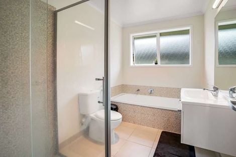 Photo of property in 299 Victoria Street West, Pukekohe, 2120