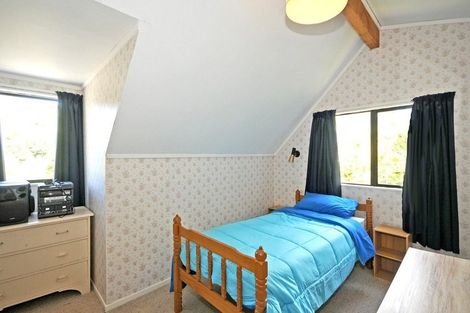 Photo of property in 3 Hazlewood Avenue, Karori, Wellington, 6012