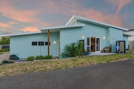 Photo of property in 32a Ohuirehe Road, Coastlands, Whakatane, 3120