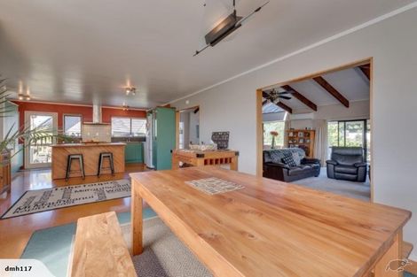 Photo of property in 117 Wakeman Road, Acacia Bay, Taupo, 3330