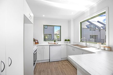 Photo of property in Hagley Mews, 4/454 Hagley Avenue, Christchurch Central, Christchurch, 8011