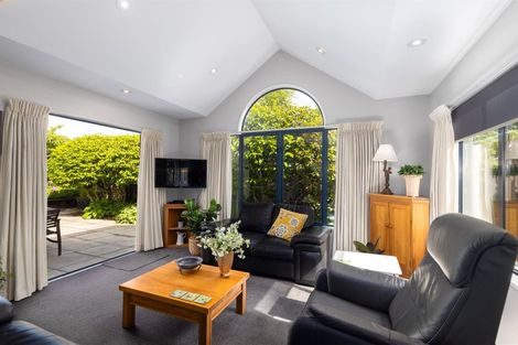Photo of property in 155a Weston Road, St Albans, Christchurch, 8052