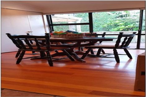 Photo of property in 22 Raphael Place, West Harbour, Auckland, 0618